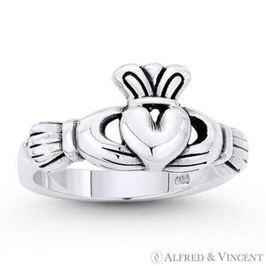 Irish Claddagh Love & Friendship Promise Ring in .925 Sterling Silver - Size 7